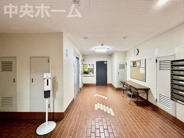 藤和新小岩コープのロビー|ロビー