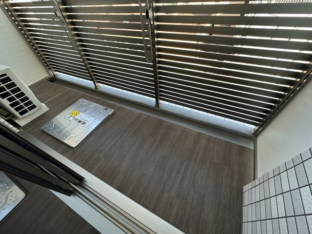 【バルコニー】プレジオ日暮通
