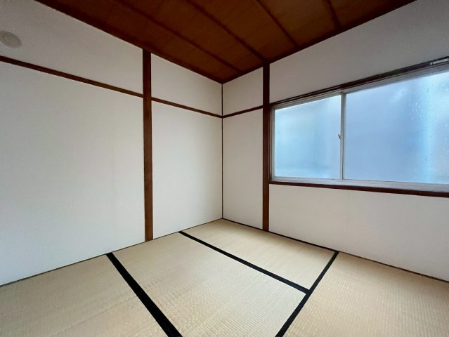 垂水区テラスハウスの子供部屋