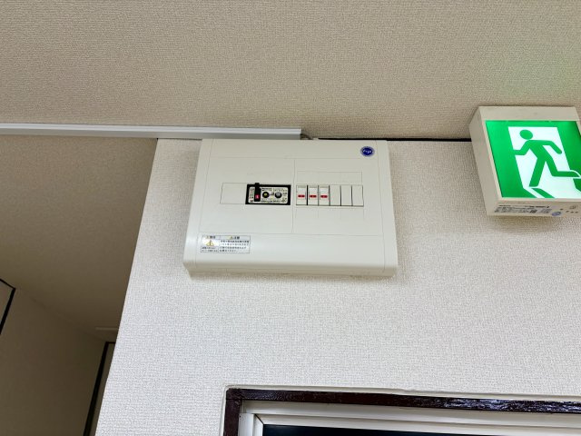 大阪市中央区東心斎橋１丁目の店舗事務所の設備