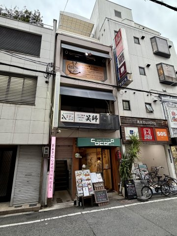 大阪市中央区東心斎橋１丁目の店舗事務所の外観