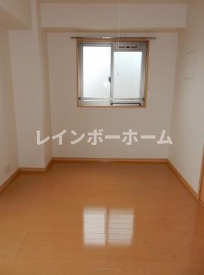 TNGビルの内装