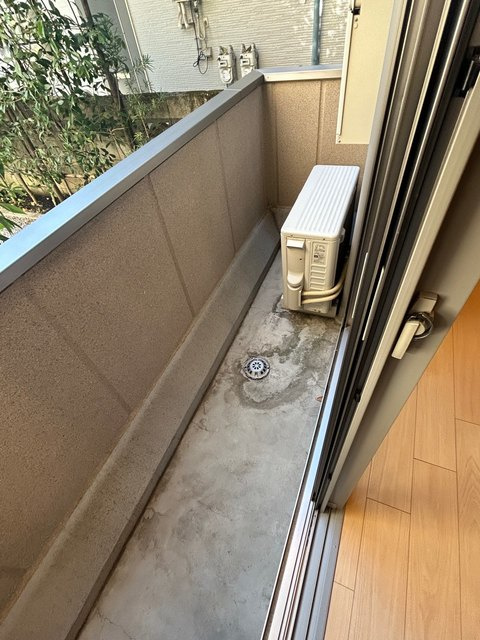 イーストウェルのバルコニー