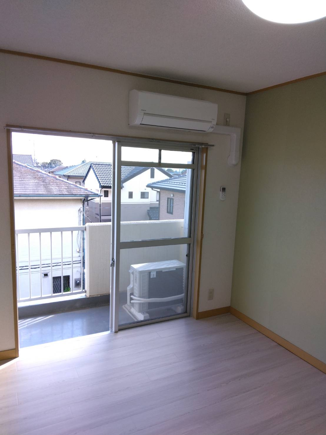 プラージュ宝町の居間・リビング|※同タイプ別部屋のお写真です