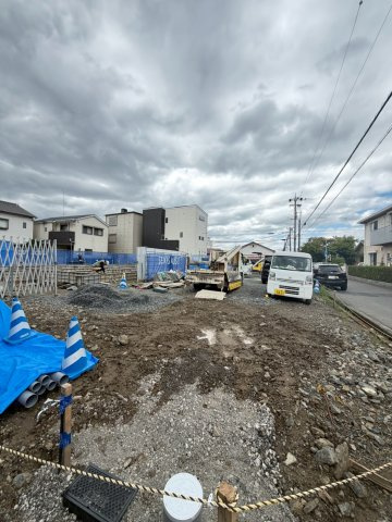 シャーメゾン清華の駐車場