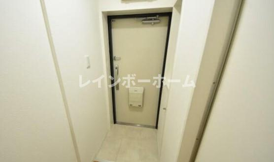 イルフィオーレ板橋の玄関