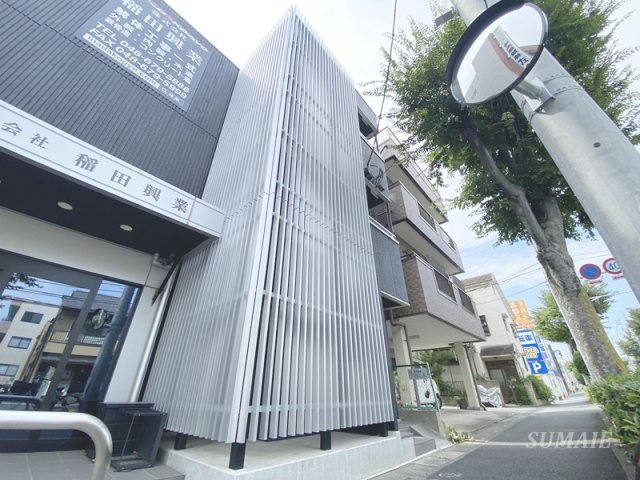 アースの外観|建物外観を気になさる方へ、見た目の良い物件です☆