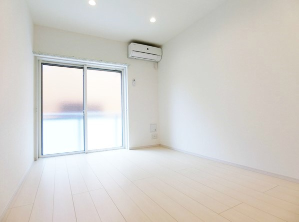 小平市小川西町２丁目の賃貸マンションの居間・リビング