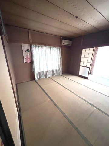 大泉町東小泉作業所・事務所・居住スペース付売物件