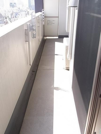 台東区柳橋２丁目の賃貸マンションのバルコニー