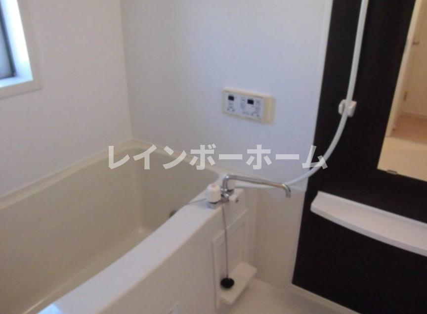 ローベンハイツ上沢Aの浴室