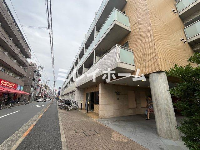 萩中イーストの外観
