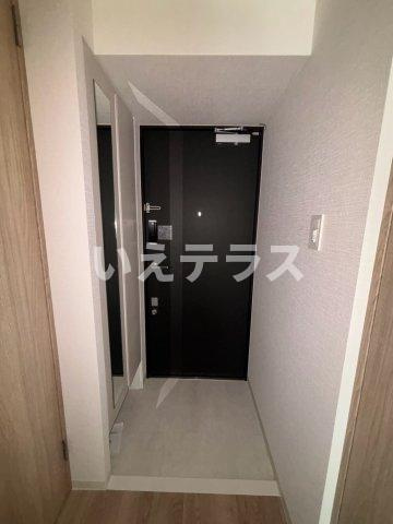 エスリード神戸三宮ヒルズの玄関