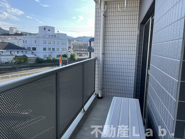 アーバンクレスト東浜のバルコニー