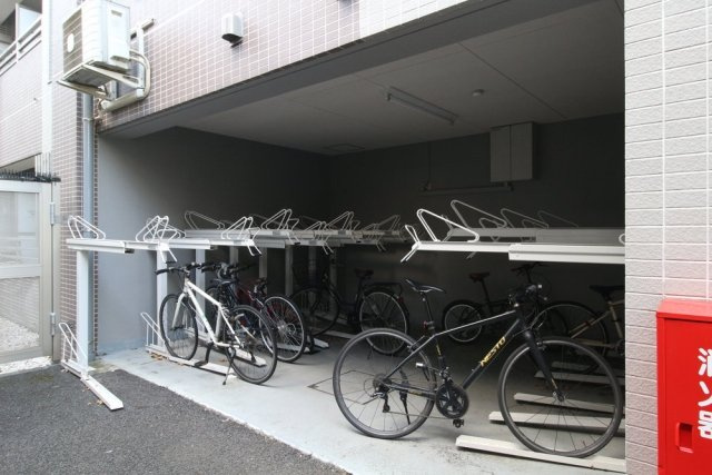 アーバイルＧＲＡＮＤＥ中野のその他共用部分|駐輪場
