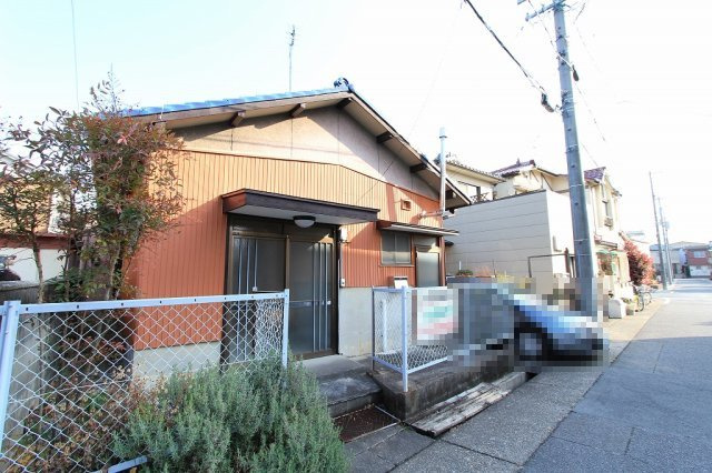高島町１８８借家西