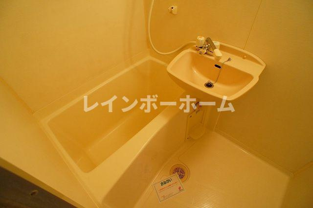 エレガンラルジュの浴室