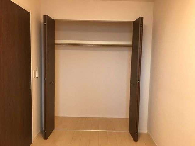 ディアコート下伊福の収納