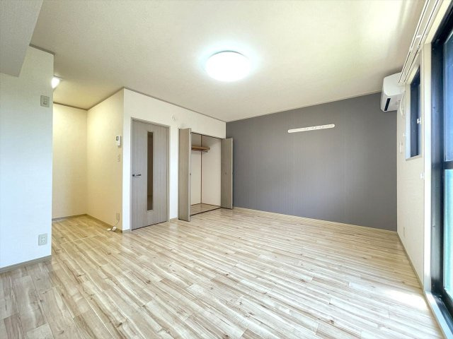 アピエ壱番館の居間・リビング|※同タイプ・別室の写真になります。