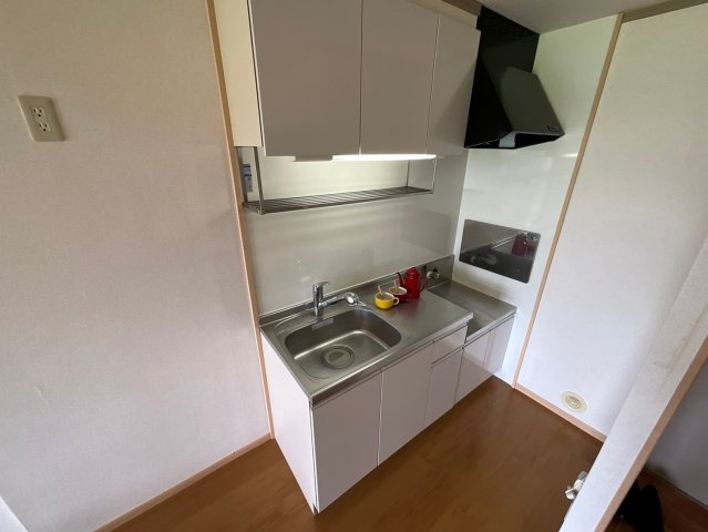 ジュネス廣町のキッチン|※同タイプ別部屋のお写真です