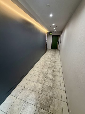 大阪市西区北堀江２丁目の店舗事務所のロビー