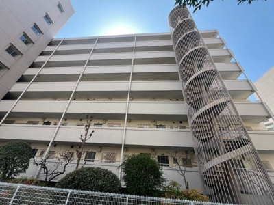 【外観】 | 新北島コーポ３号棟 | 【即日見学予約可能】ネット予約も受け付けております！直前でネット予約締切に間に合わない場合は、お気軽にお電話ください♪