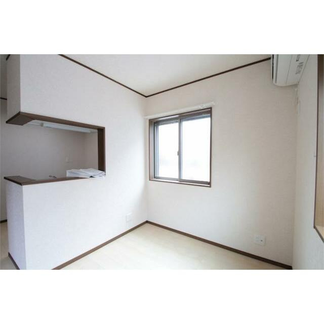 ミラーユ千住の居間・リビング