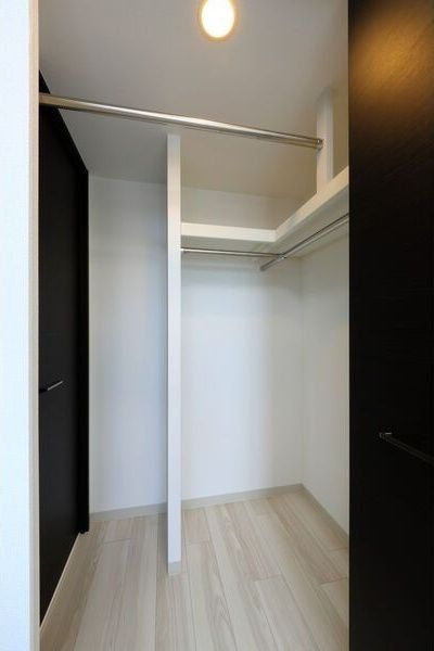 エステムコート名古屋新栄Ⅱアリーナの収納