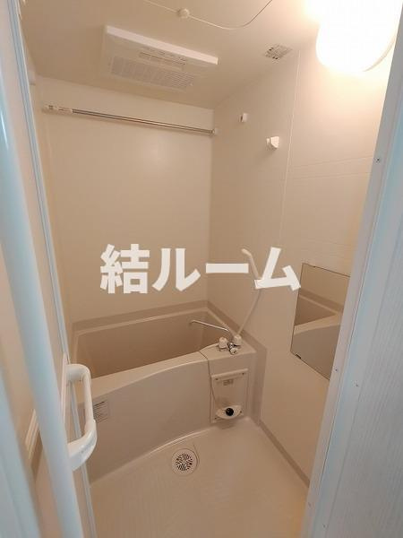 板橋区向原２丁目のアパートの浴室
