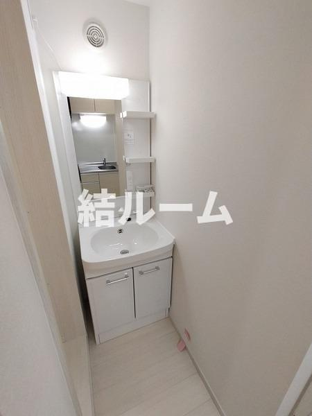 板橋区向原２丁目のアパートの洗面所