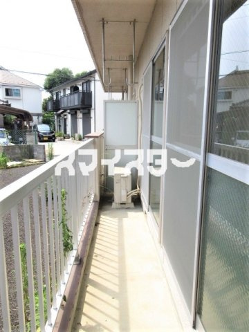 あきる野市小川の賃貸マンションのバルコニー