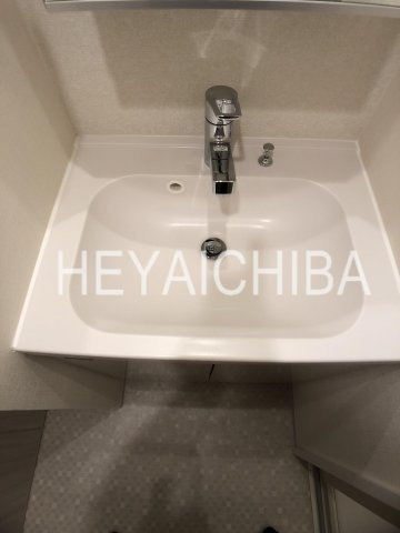 クレイシア入谷竜泉の洗面所