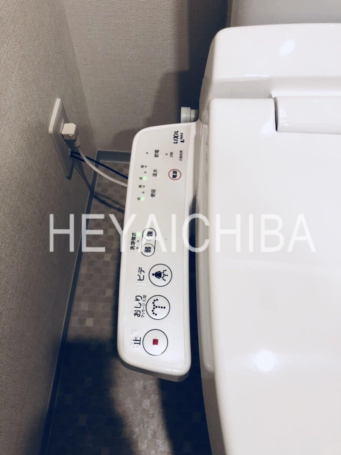 クレイシア入谷竜泉のトイレ|温水洗浄便座付きトイレ