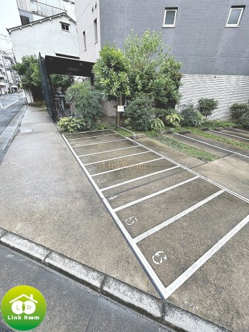 シティレジデンス東陽町の駐車場