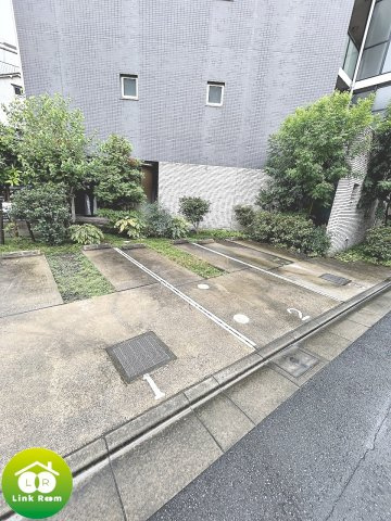 シティレジデンス東陽町の駐車場