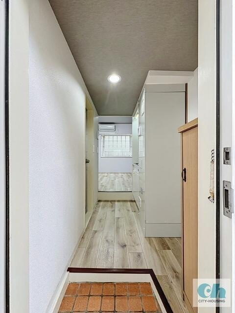 玄関からの室内です☆
