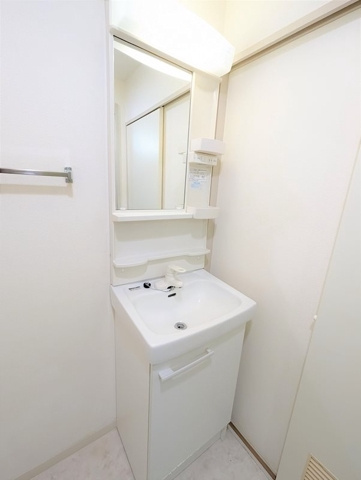調布市布田１丁目の賃貸マンションの洗面所|他室参考写真