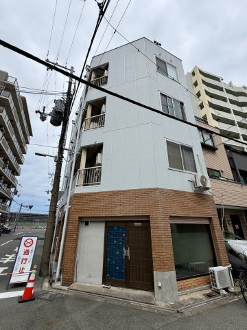キャッスル中津の外観