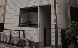 プラネックスⅡのエントランス