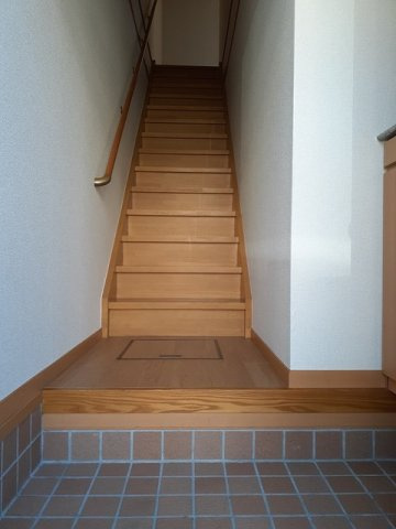 セレッソ八幡Ⅰの玄関