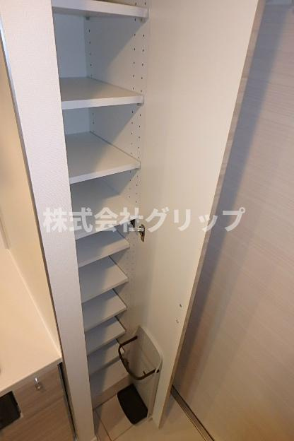 ガーラ・ステーション横濱関内の収納