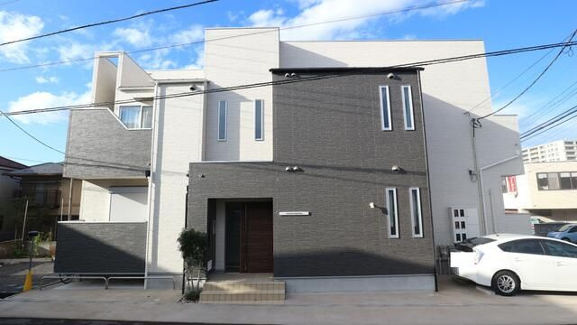 ＧＲＡＮＤＴＩＣ　ＰＲＩＭＥ　狭山の外観