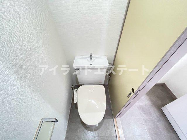バスクコート　礼金0　駅近　1フロア1住戸　最上階のトイレ