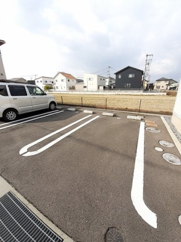 サンリットⅡ　Ｃの駐車場