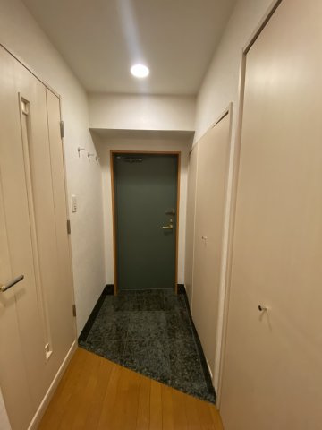 コンフォート大泉学園の玄関