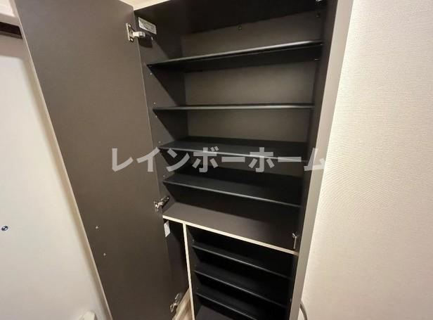 サニーサイドの玄関