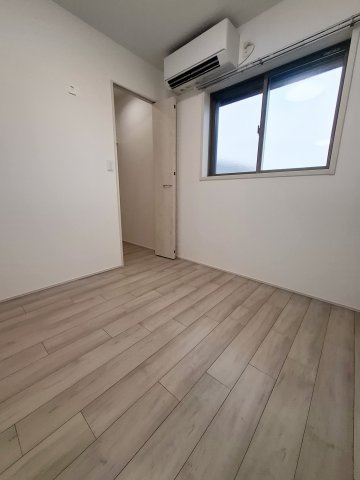 フジパレス甲東園Ⅱ番館の洋室