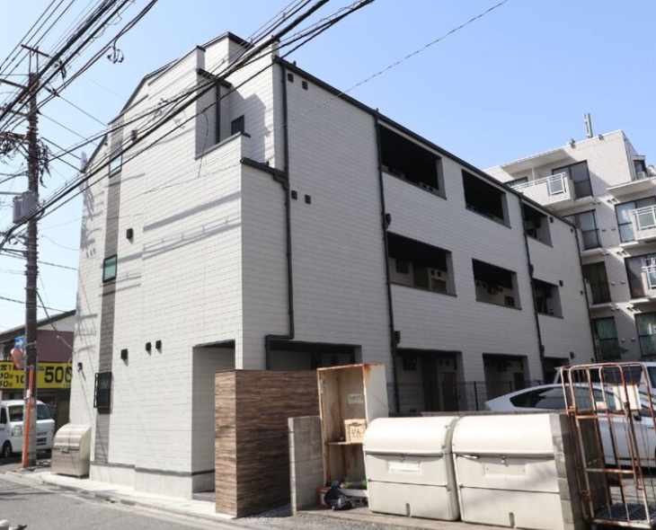 エクセラン大宮の外観
