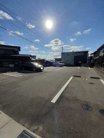クーアの駐車場