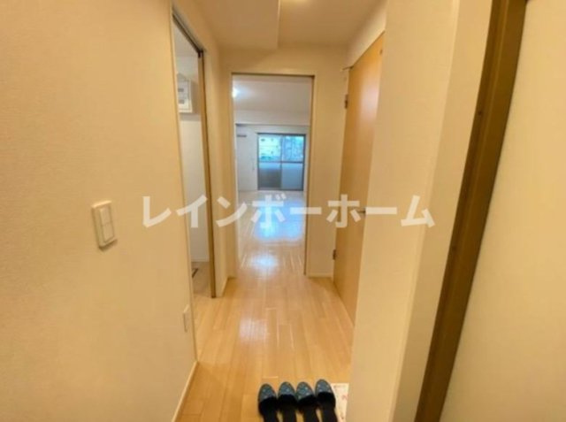 リリウムの玄関|※別部屋参照写真となります。